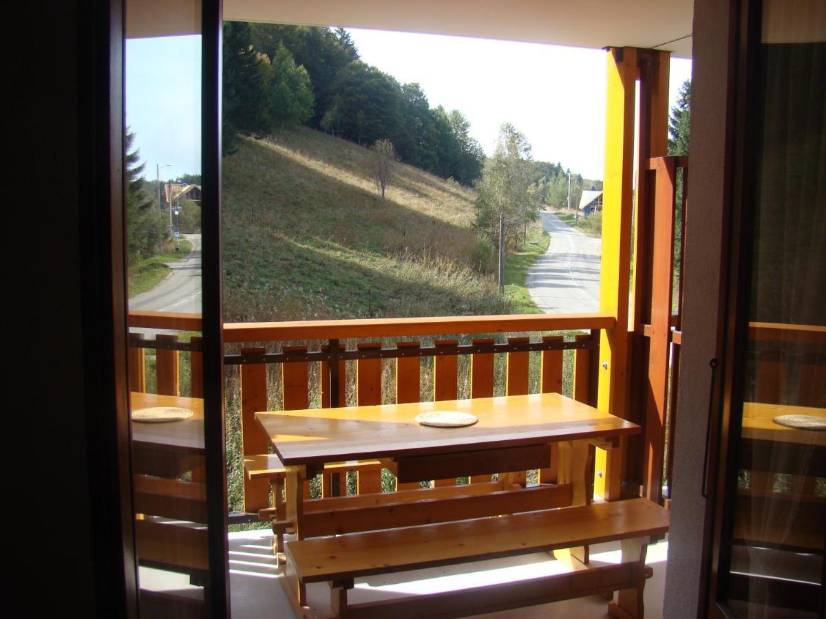 Studio Au Calme Face Aux Montagnes Dans Station De Ski La Morte 外观 照片